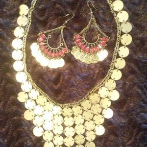 Gold Tone Disc Necklace & Earrings Set Adjustable Chain EUC